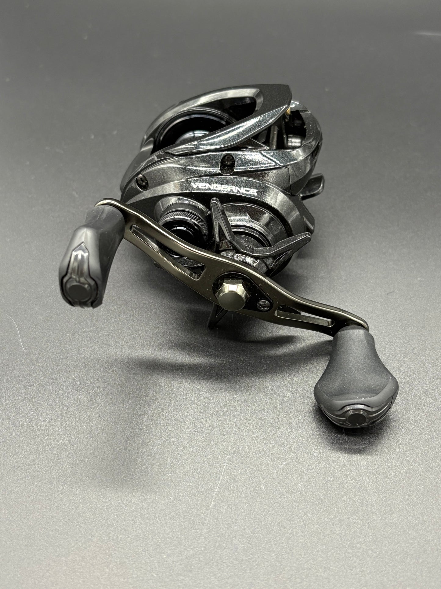 Abu Garcia Vengeance Black Bait Caster Right Hand