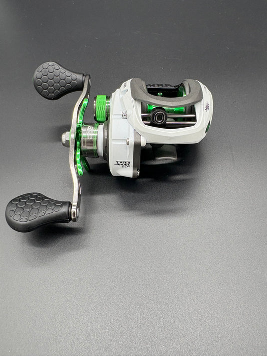 Lews MACH l Bait Caster Right Hand