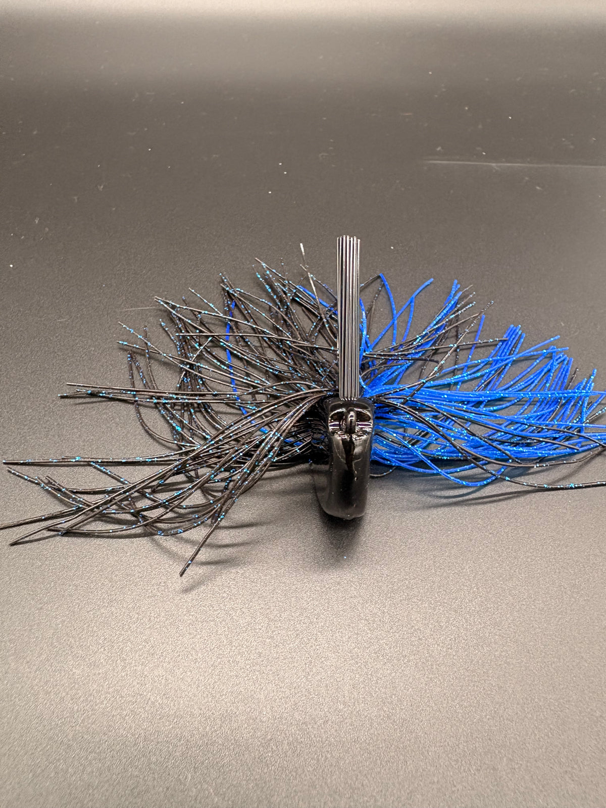 1.5 oz Blk/Blue Block N Lock Jig