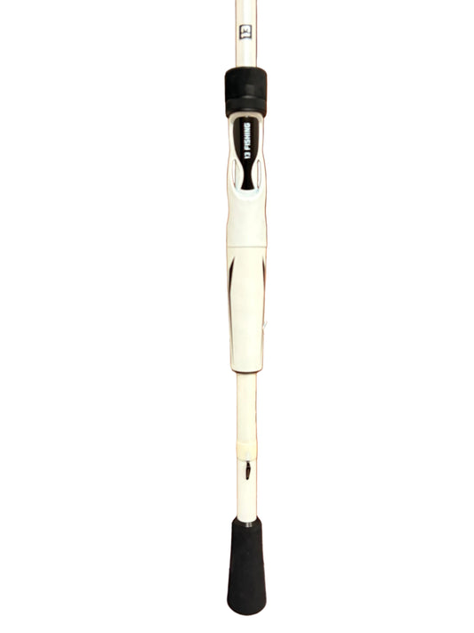 13 Fishing FATE V3 Frog Rod White {7’5” Hvy Fast} Baitcaster Rod