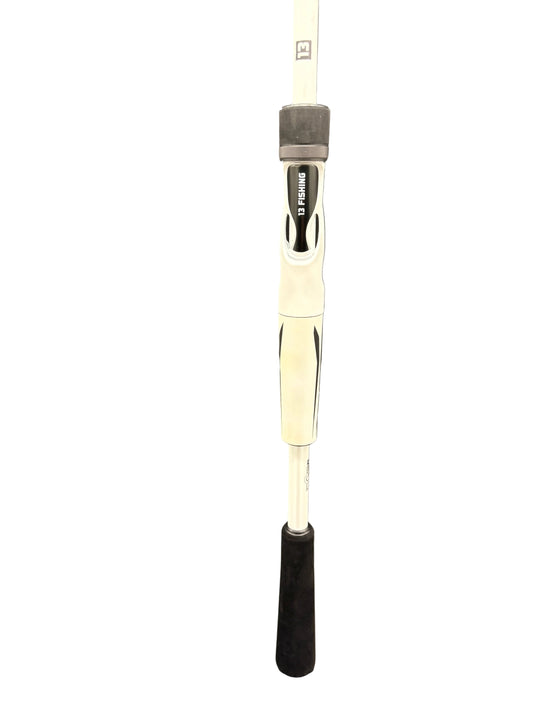 13 Fishing FATE V3 CHAT-R-CRANK {7’4” Med Hvy /Moderate Tip} Baitcaster Rod