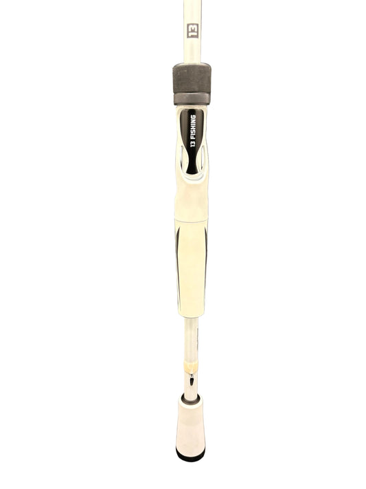 13 Fishing FATE V3 {7’1” Med Hvy Fast} Baitcaster Rod
