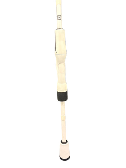 13 Fishing FATE V3 White {6’10” Med Light Fast} Spinning Rod