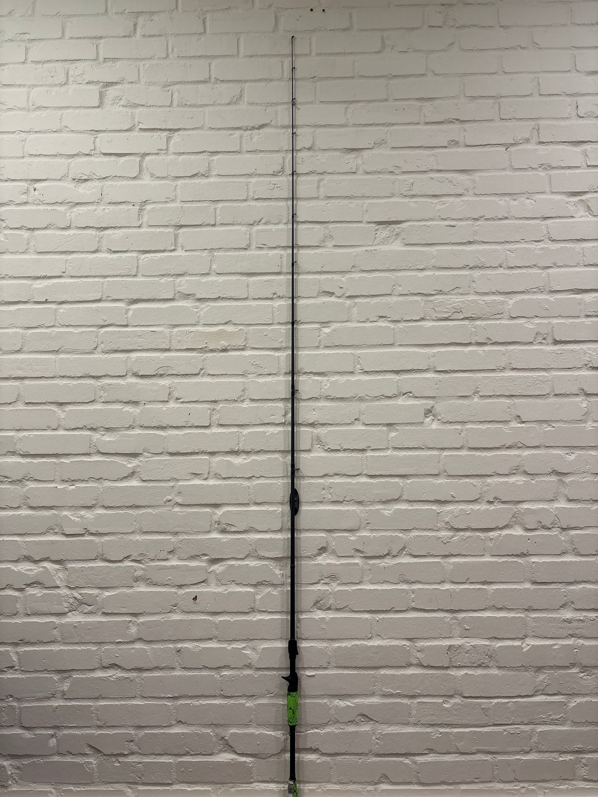 Lews Mach 2 {7’ Med Hvy/Fast} Baitcaster Rod